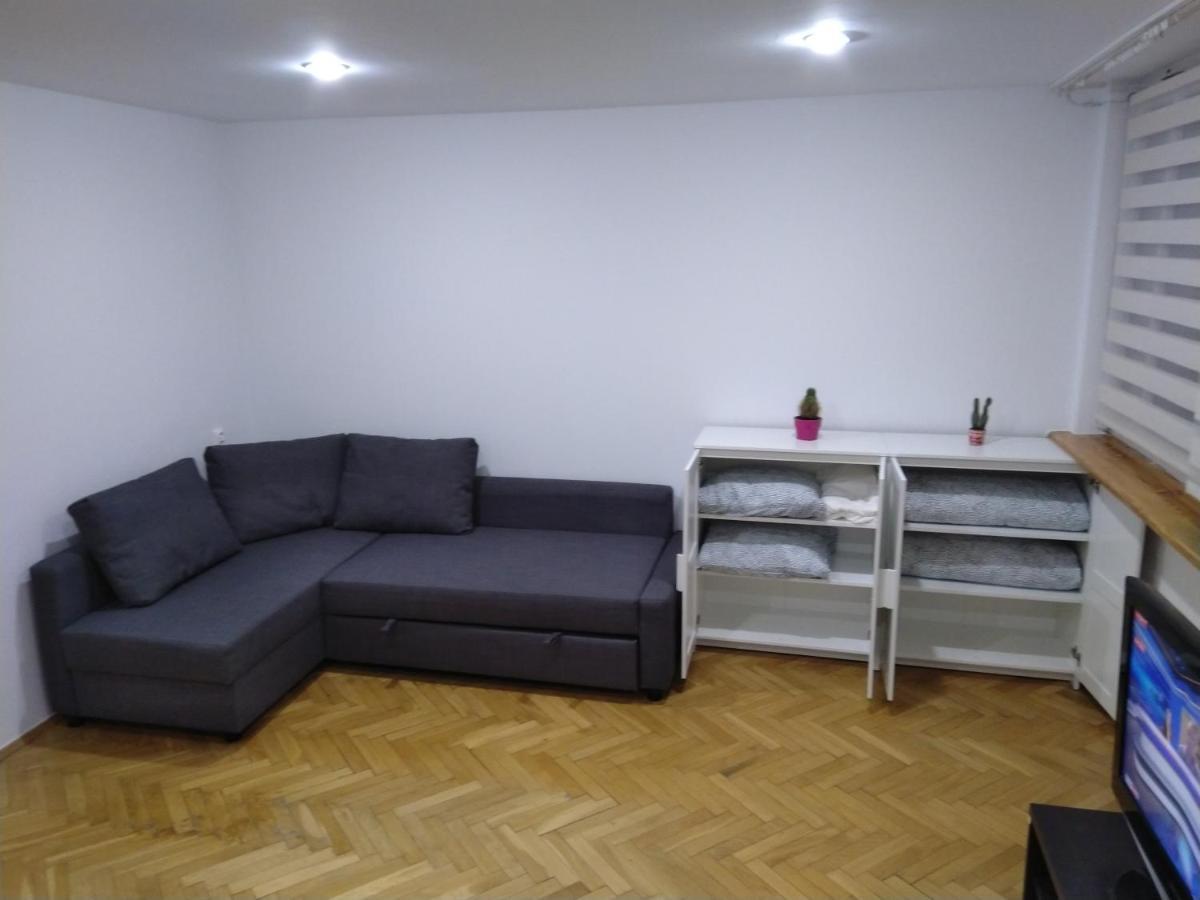 Apartament Zielona Wierzba Blisko Sky Tower Apartment Wroclaw Luaran gambar
