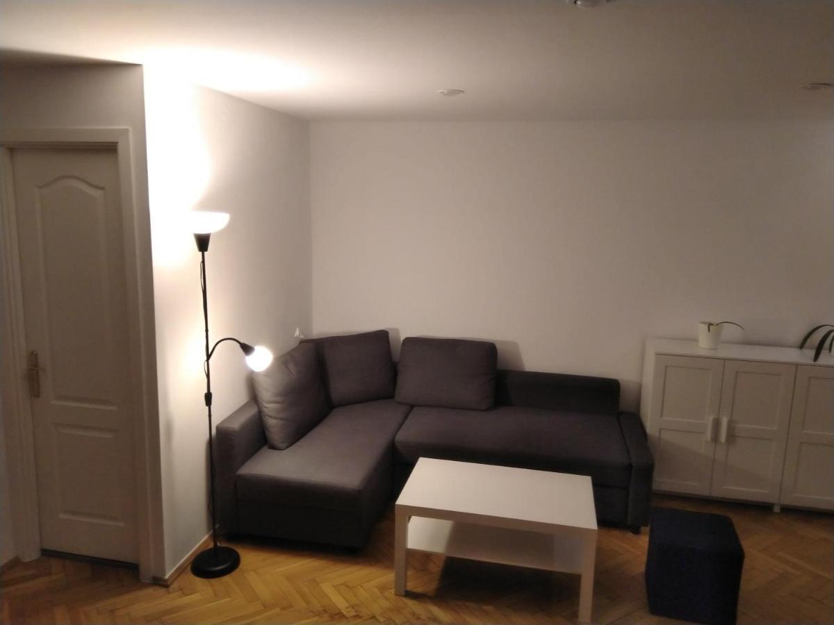 Apartament Zielona Wierzba Blisko Sky Tower Apartment Wroclaw Luaran gambar