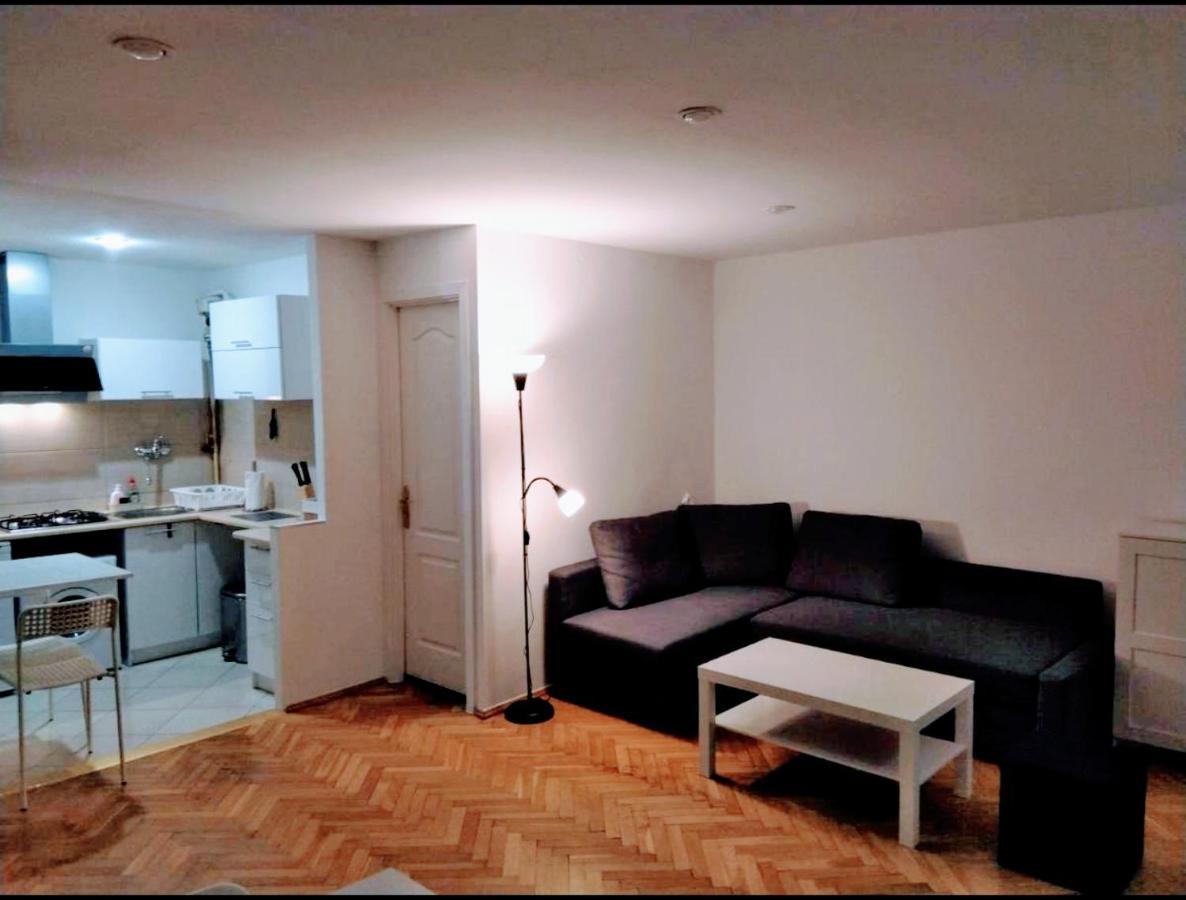 Apartament Zielona Wierzba Blisko Sky Tower Apartment Wroclaw Luaran gambar